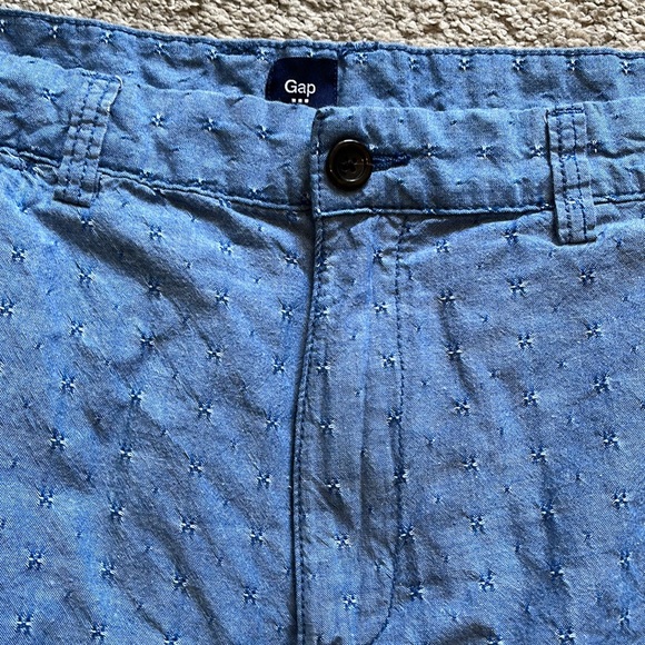 Gap printed shorts, sz38. - Picture 2 of 4